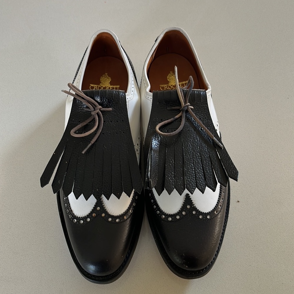 Barneys New York x Crockett & Jones Handmade Golf Shoes - size 8